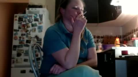 Snapshot of alicelakatana chatting on February 10, 9:47 pm AliceLaKatana online show from February 10, 9:47 pm