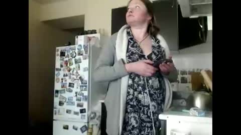 Snapshot of alicelakatana chatting on February 22, 12:29 pm AliceLaKatana online show from February 22, 12:29 pm