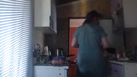 Snapshot of alicelakatana chatting on August 8, 5:31 am AliceLaKatana online show from August 8, 5:31 am