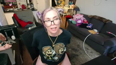 Alice Liddell online show from May 5, 1:24 am