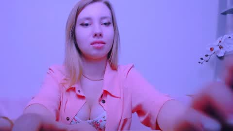 Alice online show from May 28, 9:17 am
