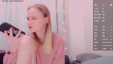 Alice online show from February 26, 5:39 am