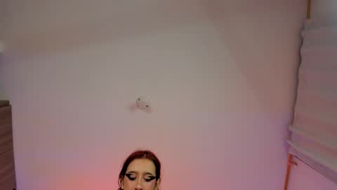 Snapshot of alicepoixxxon chatting on May 24, 3:22 am ALICE online show from May 24, 3:22 am