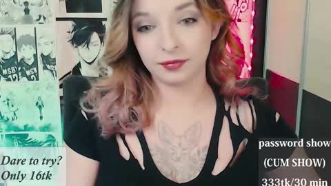 aliceriddle1 online show from February 12, 8:48 pm