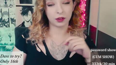 aliceriddle1 online show from March 11, 9:54 pm