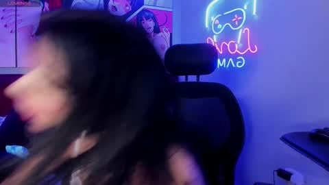 Alice online show from January 7, 1:35 pm