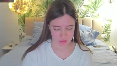 Snapshot of alicetuker chatting on May 8, 2:11 pm Alice online show from May 8, 2:11 pm