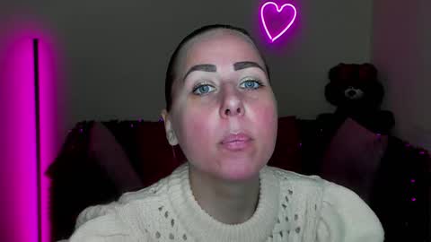 Alice online show from March 26, 12:00 pm