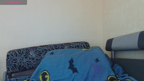 Snapshot of alicewoolfy chatting on February 20, 8:53 pm AliceWoolfy online show from February 20, 8:53 pm