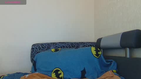 AliceWoolfy online show from April 22, 8:43 pm