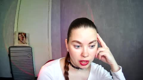 AlicexFresh online show from May 15, 8:32 am