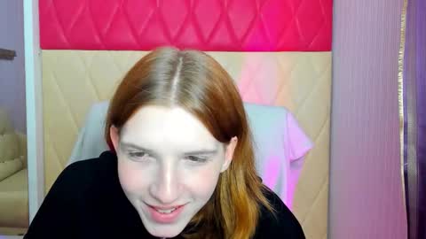 Snapshot of alicexprincess chatting on March 27, 3:12 am Alice Princess online show from March 27, 3:12 am