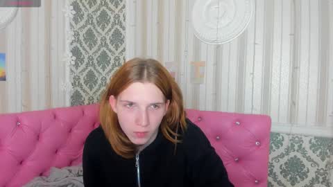 Snapshot of alicexprincess chatting on March 28, 8:30 pm Alice Princess online show from March 28, 8:30 pm