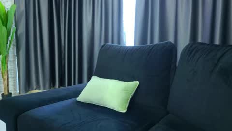 Snapshot of alicexsquirt chatting on September 14, 6:23 am Alice online show from September 14, 6:23 am