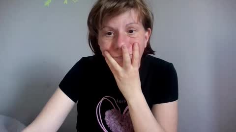 Alice online show from April 24, 9:56 am