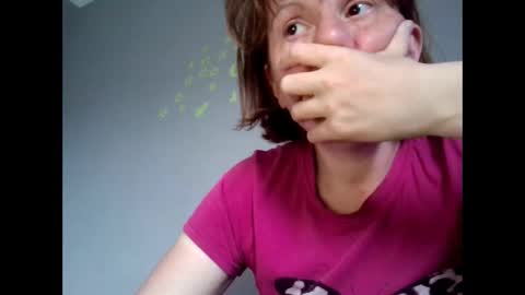 Snapshot of alicexx578748 chatting on May 8, 3:39 pm Alice online show from May 8, 3:39 pm