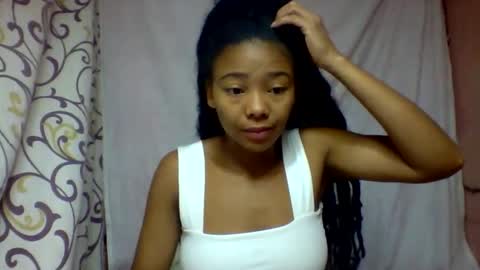 Snapshot of alicia9794 chatting on June 9, 9:21 am alicia9794 online show from June 9, 9:21 am
