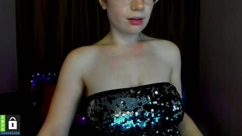Snapshot of alicia_folow chatting on January 28, 4:41 pm Alicia online show from January 28, 4:41 pm