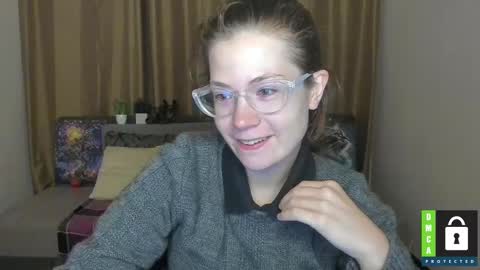 Snapshot of alicia_folow chatting on September 30, 11:15 am Alicia online show from September 30, 11:15 am