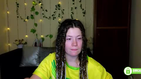 Alicia online show from March 2, 5:08 am