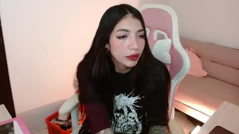 ALICIA  online show from June 1, 5:20 am
