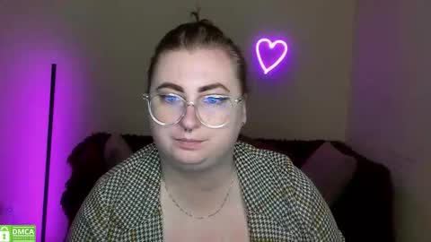 Alicia online show from September 23, 5:32 am