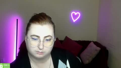 Alicia online show from September 25, 5:33 am