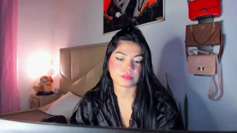 aliciabiden online show from September 15, 9:09 am