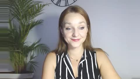 Alicia online show from November 20, 7:19 am