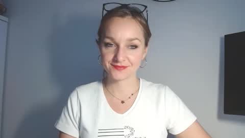 Alicia online show from February 18, 6:53 am