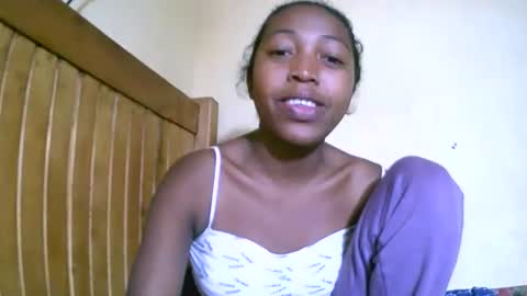 Snapshot of alicianah chatting on September 22, 8:44 pm alicianah online show from September 22, 8:44 pm