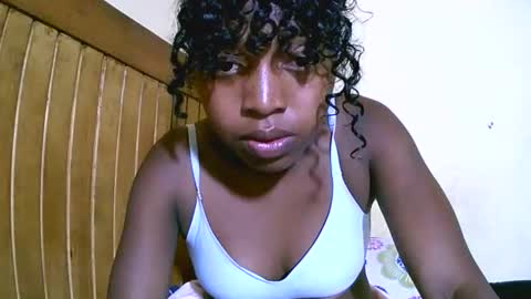 Snapshot of alicianah chatting on November 11, 8:36 am alicianah online show from November 11, 8:36 am