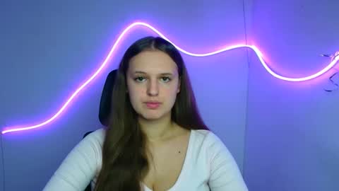 Snapshot of alicie_dream_ chatting on September 27, 11:15 am Alicie online show from September 27, 11:15 am