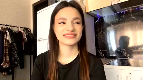 Niki online show from March 31, 6:14 am