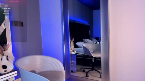 Ali Diaz online show from February 25, 2:03 am