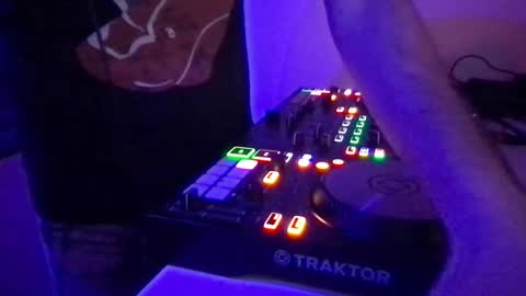 busco rockera online show from March 2, 7:23 pm