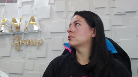 Snapshot of alien_high chatting on September 12, 11:21 am AlienHigh FlashNigga online show from September 12, 11:21 am