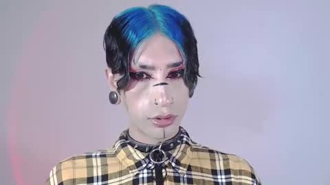     online show from January 14, 5:51 am