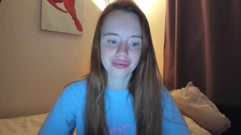 Snapshot of aliensi chatting on October 26, 7:53 pm aliensi online show from October 26, 7:53 pm