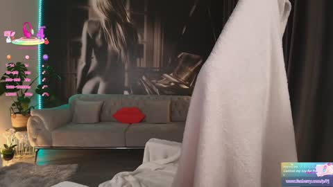 Aliessia online show from November 21, 7:12 pm