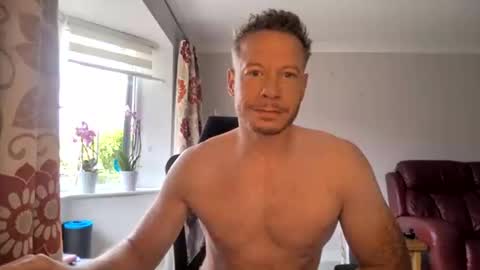 alig1980 online show from July 28, 8:10 am