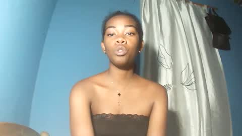 alihane21 online show from February 11, 6:02 pm