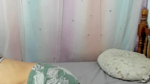 Snapshot of aliissa_moree chatting on June 26, 10:47 pm aliissa moree online show from June 26, 10:47 pm