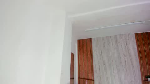 alika online show from October 25, 2:35 pm