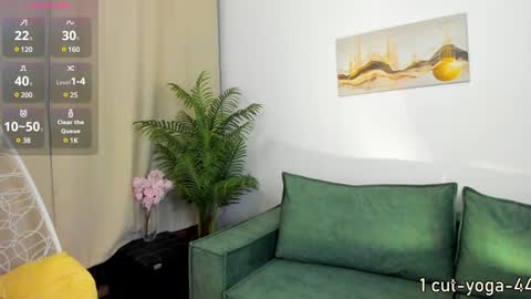 Snapshot of alika_shy chatting on January 2, 12:35 pm alika shy online show from January 2, 12:35 pm