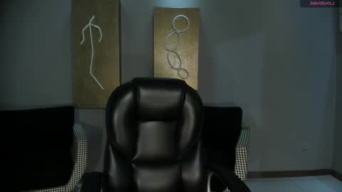 alinakravitz_ online show from November 17, 11:49 am