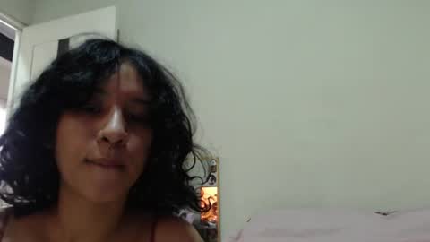 Snapshot of alinawoolf_ chatting on June 28, 3:51 pm Ali online show from June 28, 3:51 pm