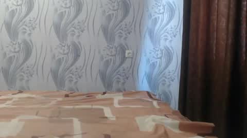 AlinaxJames online show from July 3, 8:32 am