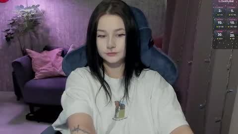 Aline Greeeen online show from April 24, 8:28 am