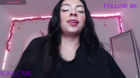 Snapshot of alisa__cain chatting on December 9, 4:56 am Alejandra online show from December 9, 4:56 am